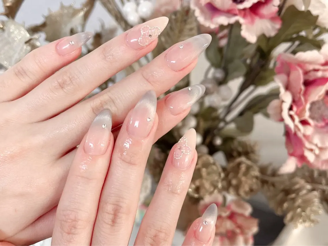 ネイル Glow Nail スカルプ専門店のネイルデザイン