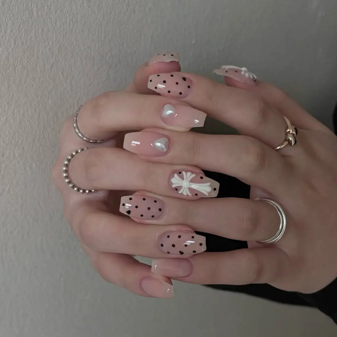 ネイル フットネイル フレンチネイル グラデーション 氷ネイル・うるうるネイル 韓国ネイル ハンドネイル Mixx Nail_ Studioのネイルデザイン