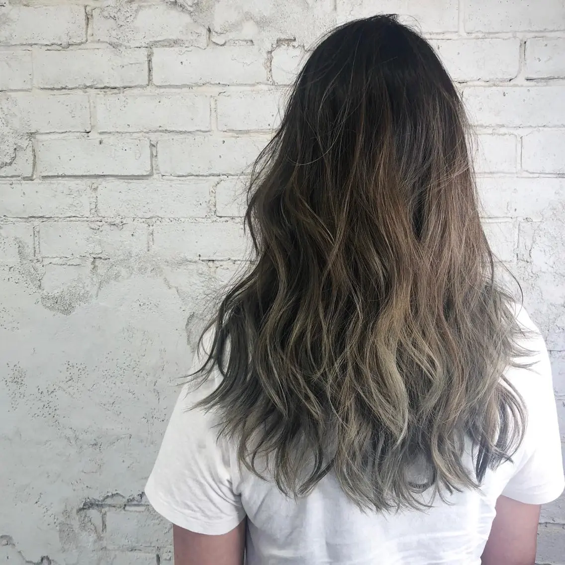 ロング カラー バレイヤージュ ブリーチ ケアブリーチ ダブルカラー ハイライトカラー welring hair salonのヘアスタイル