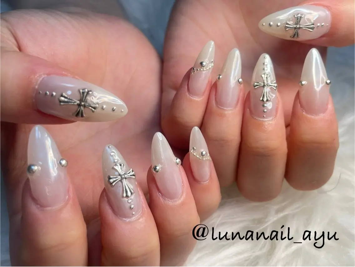 ネイル クリアネイル ミラーネイル ハンドネイル LUNA NAIL ayuのネイルデザイン