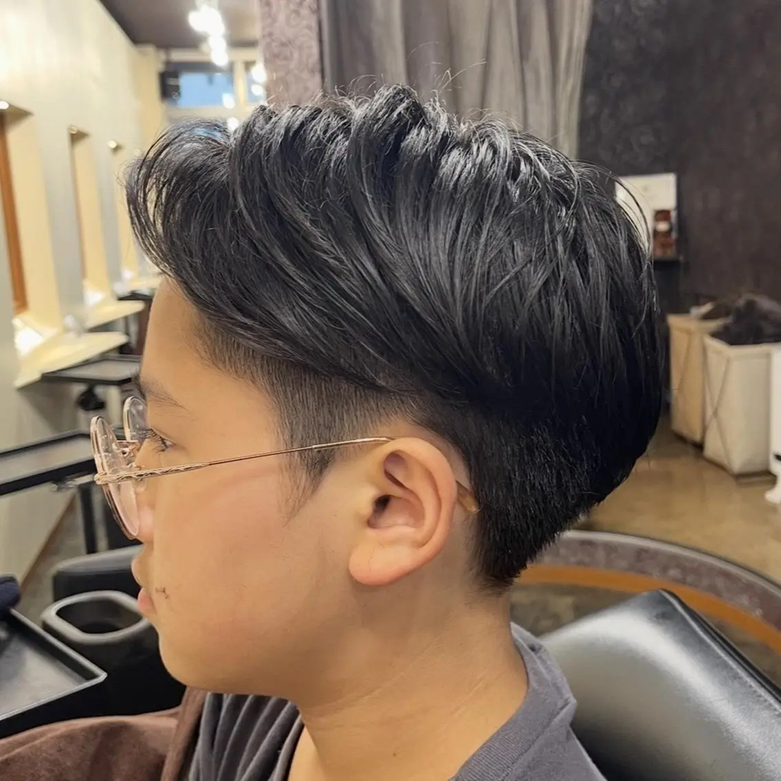 キッズ スタッフ1 アシスタントのヘアスタイル