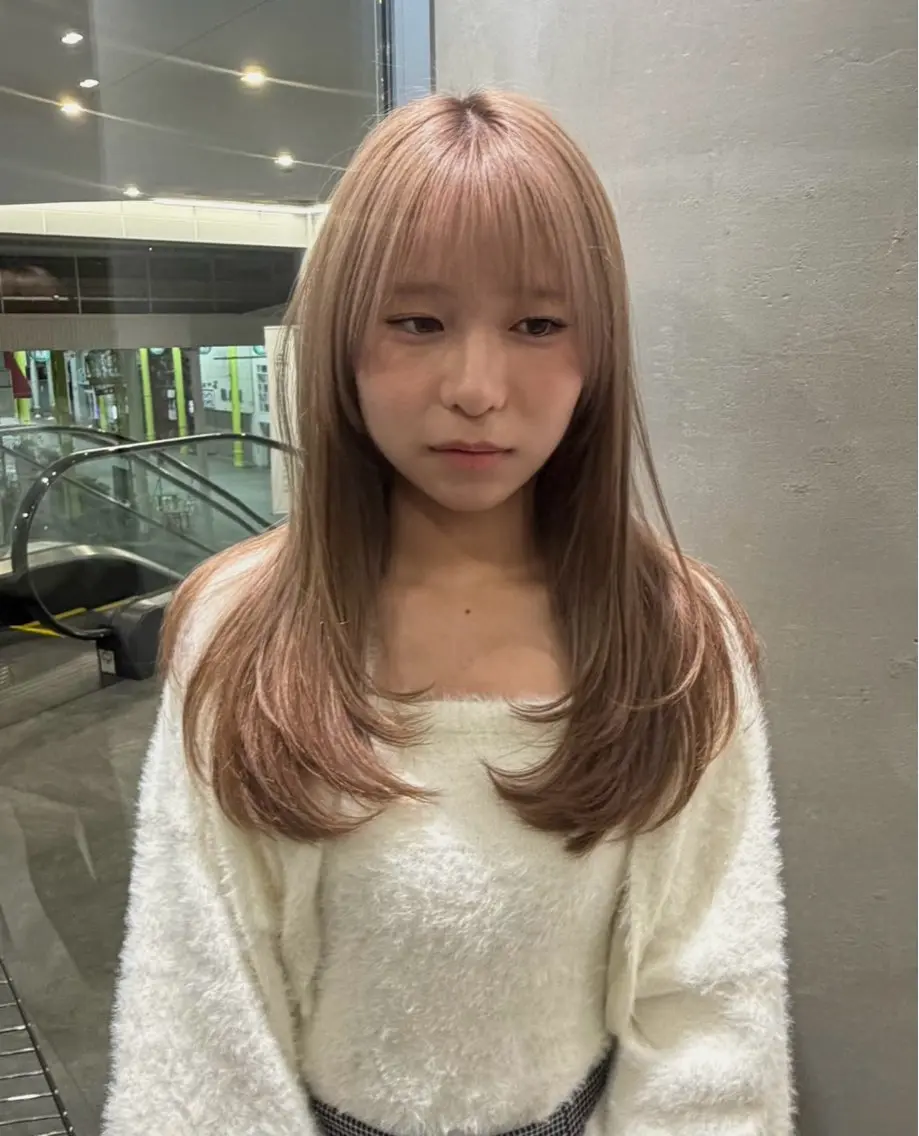 ロング レイヤーカット カット ヘアカラー カットカラーパーマ モデル大募集大坂龍平のヘアスタイル