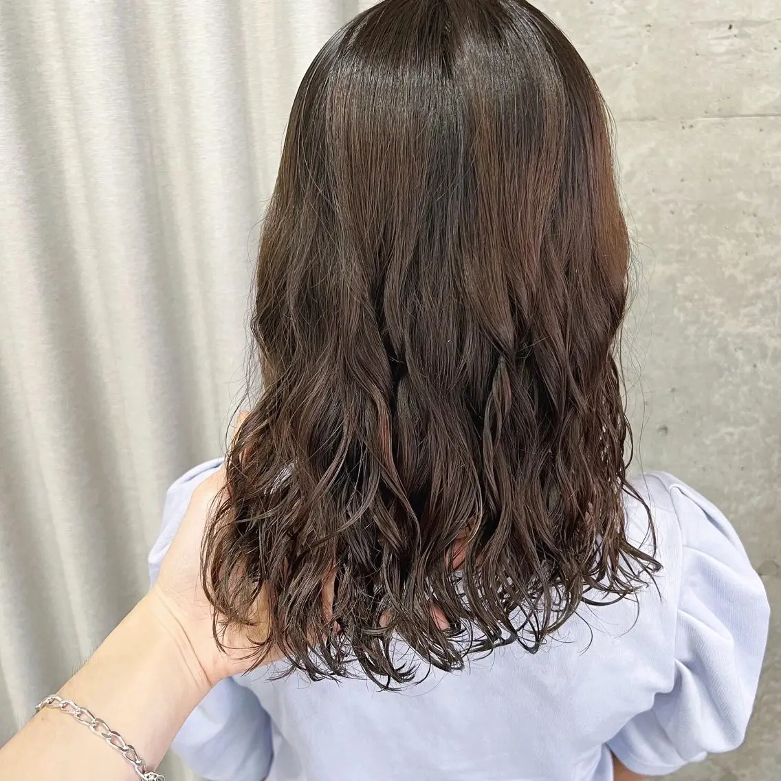 ミディアム パーマ カット パーマ トリートメント ボブパーマコテ巻き風 パーマNo1深江秀平のヘアスタイル