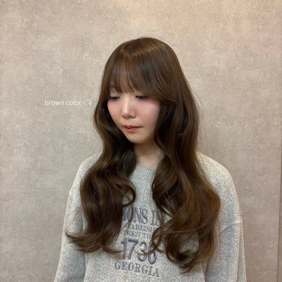 ロング ヘアカラー 🩶透明感カラー🩶 ミズキのヘアスタイル
