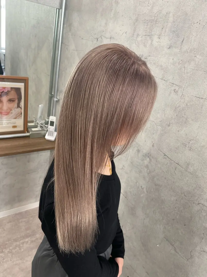 ロング カラー limit🦄店長 髪質改善KOUHEIのヘアスタイル