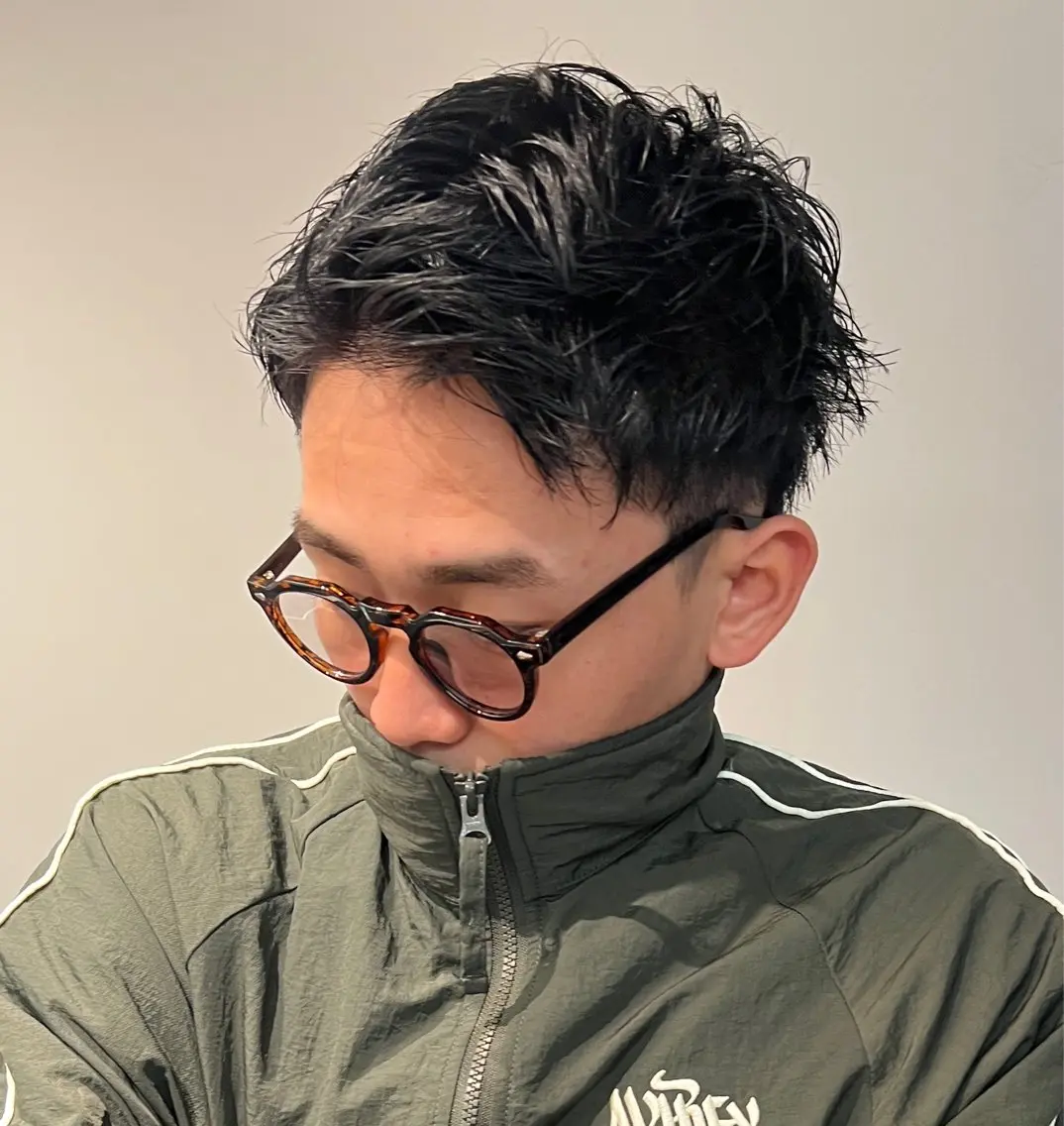 ショート メンズ スパイキーショート ショートヘア 竹内 愛花のヘアスタイル