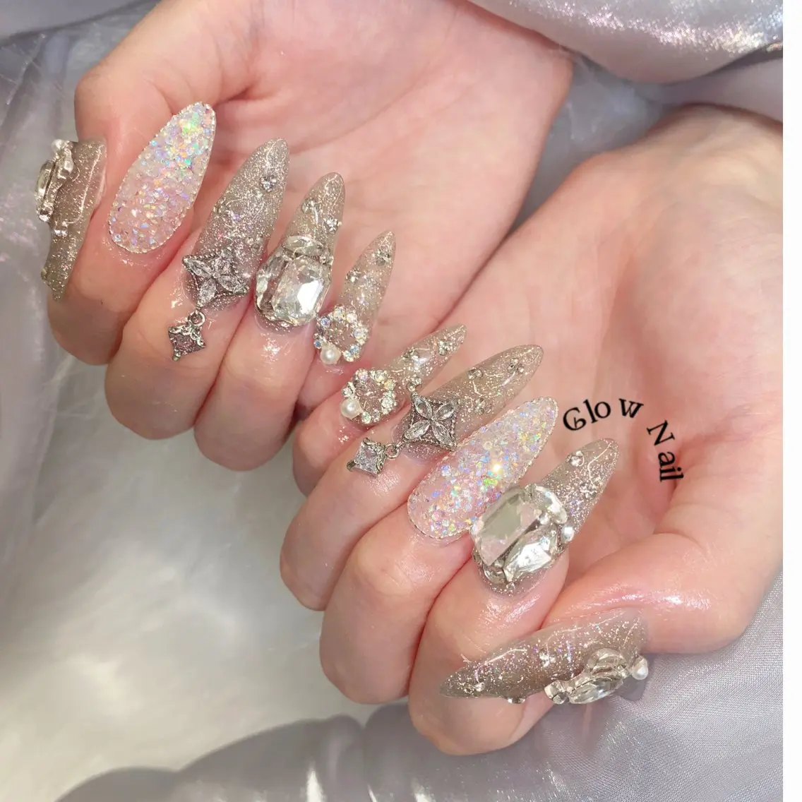 ネイル Glow Nail スカルプ専門店のネイルデザイン