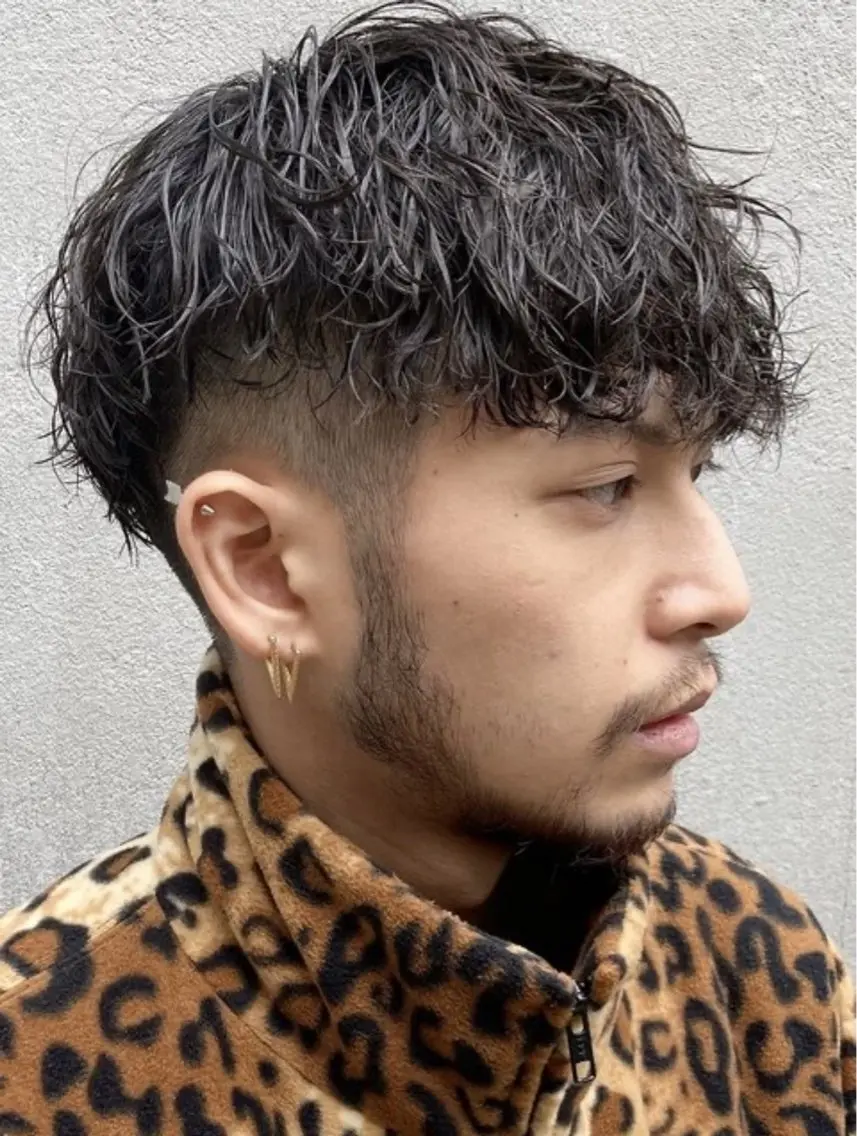パーマ メンズ パーマ 中谷海里/フェザー パーマ/スパイキーのヘアスタイル