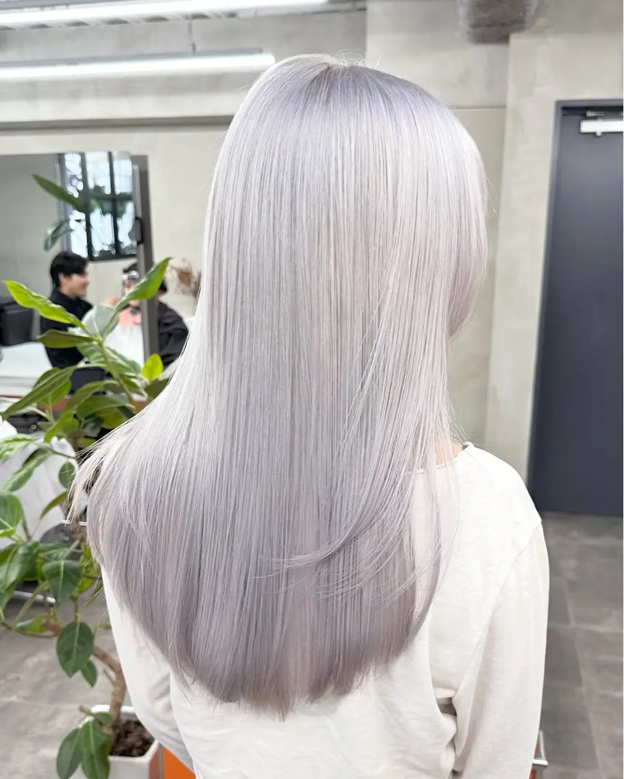 ロング カラー アッシュ ベージュカラー ブリーチ ケアブリーチ ダブルカラー カット ヘアカラー トリートメント ブリーチ ハイトーン 特化🌈フジタハルキのヘアスタイル