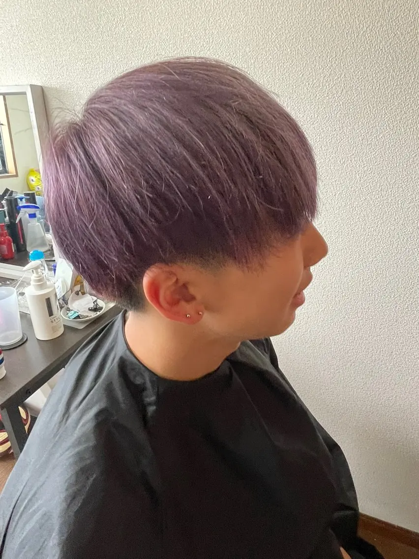 カラー メンズ 小宮山 楓悟のヘアスタイル