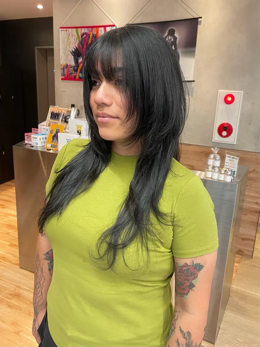 ロング ハッシュカット レイヤーカット カット トリートメント 似合わせカット/ デザインカラー🦄のヘアスタイル