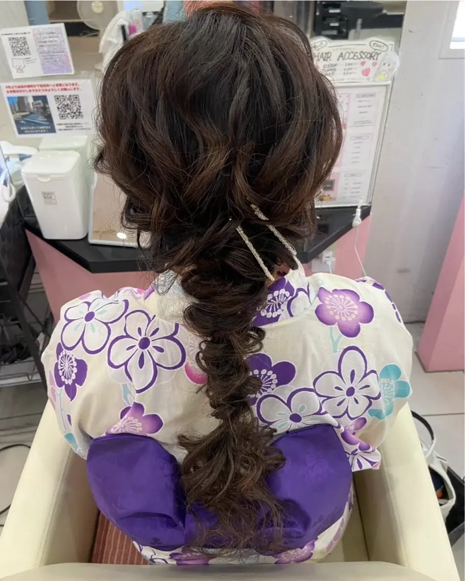 ロング ヘアアレンジ 浴衣 nanaka 🤍韓国ワンホンヘアのヘアスタイル