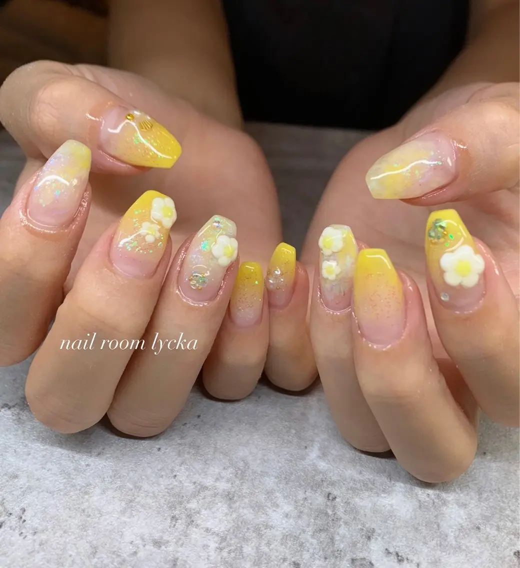 ネイル ネイルルームリッカ 𝐦𝐚𝐲𝐮のネイルデザイン