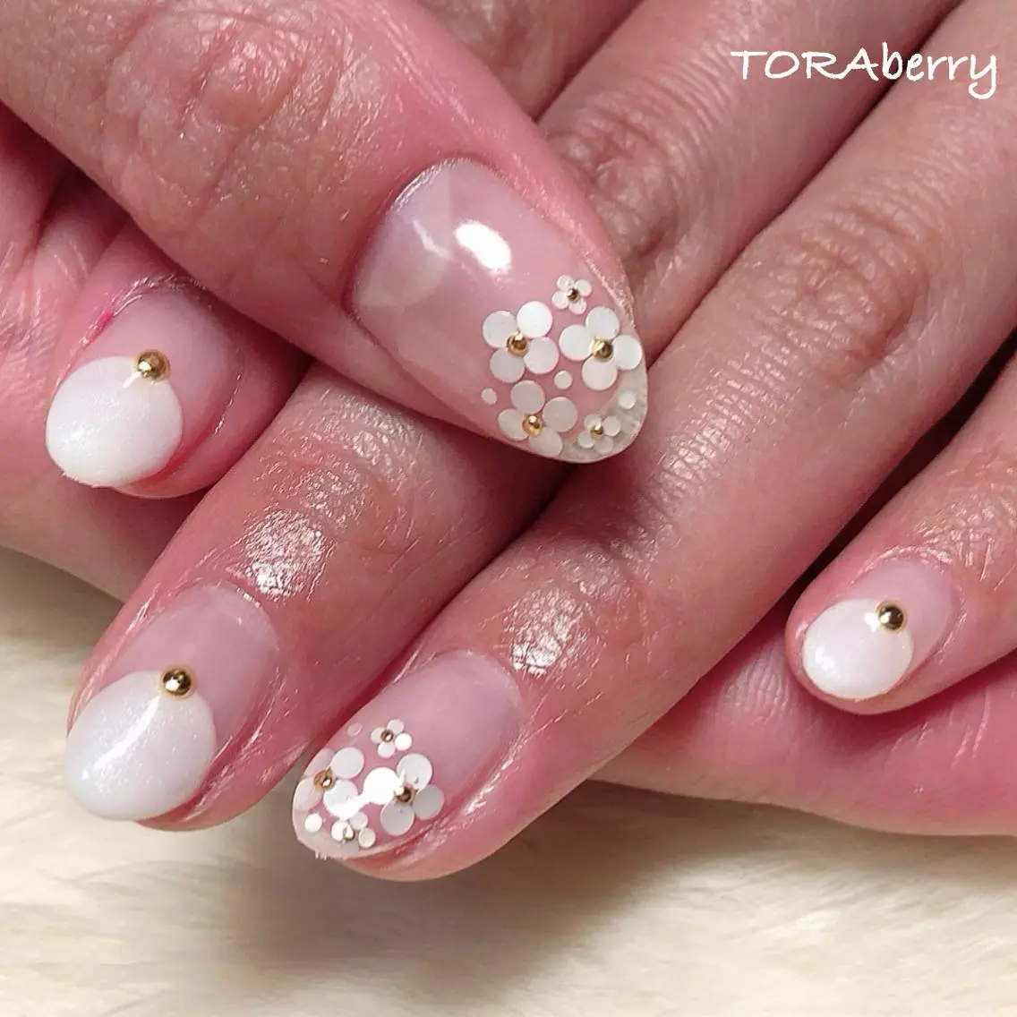 ネイル ハンドネイル ネイリスト なつみのネイルデザイン