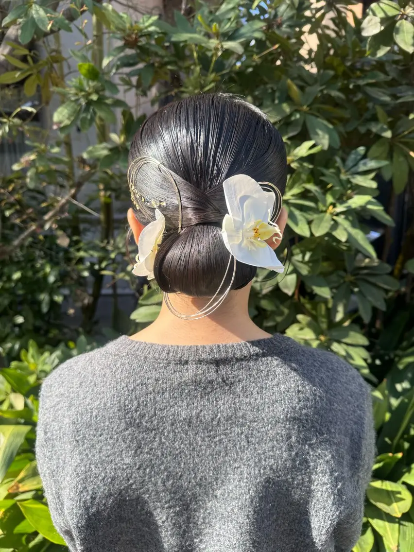 セミロング ヘアアレンジ 🎗️【ヘアセット 美眉】吉川玲🎗️のヘアスタイル