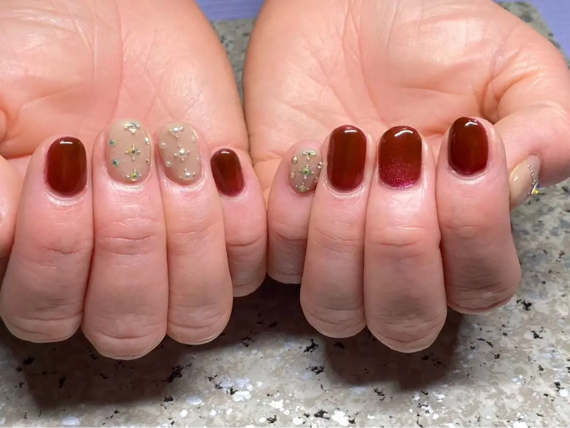 ネイル mau nail ,to skinのネイルデザイン