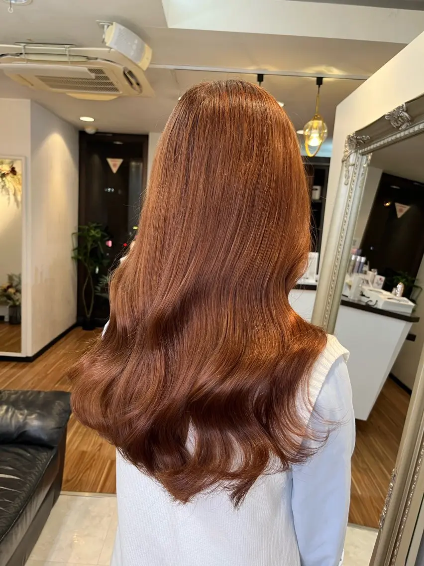ロング オレンジブラウン ヘアカラー L.O.G みうのヘアスタイル