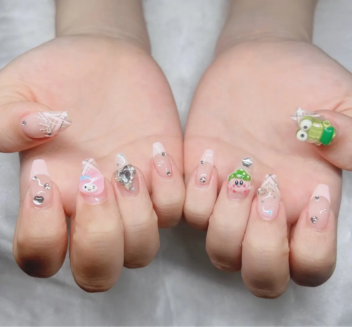 ネイル 長さ出し グラデーション キラキラネイル マグネットネイル ニュアンスネイル Lee Nails チップ長さだし専門店のネイルデザイン