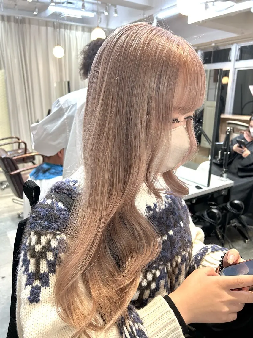 ロング カット ヘアカラー トリートメント 愛されハイトーン 🍓YURINAのヘアスタイル