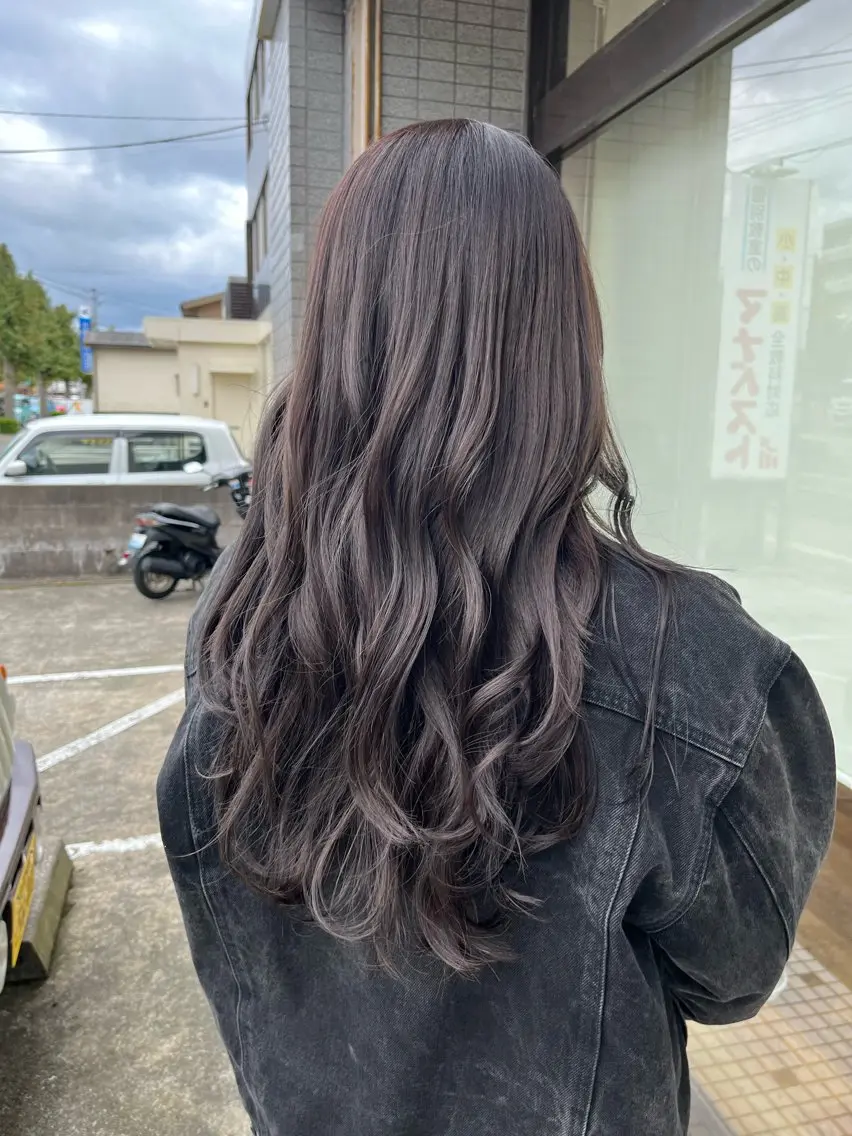 セミロング 立野 希沙のヘアスタイル