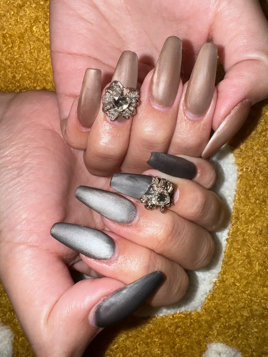 ネイル マグネットネイル マットネイル on nail 尾張旭三郷店のネイルデザイン