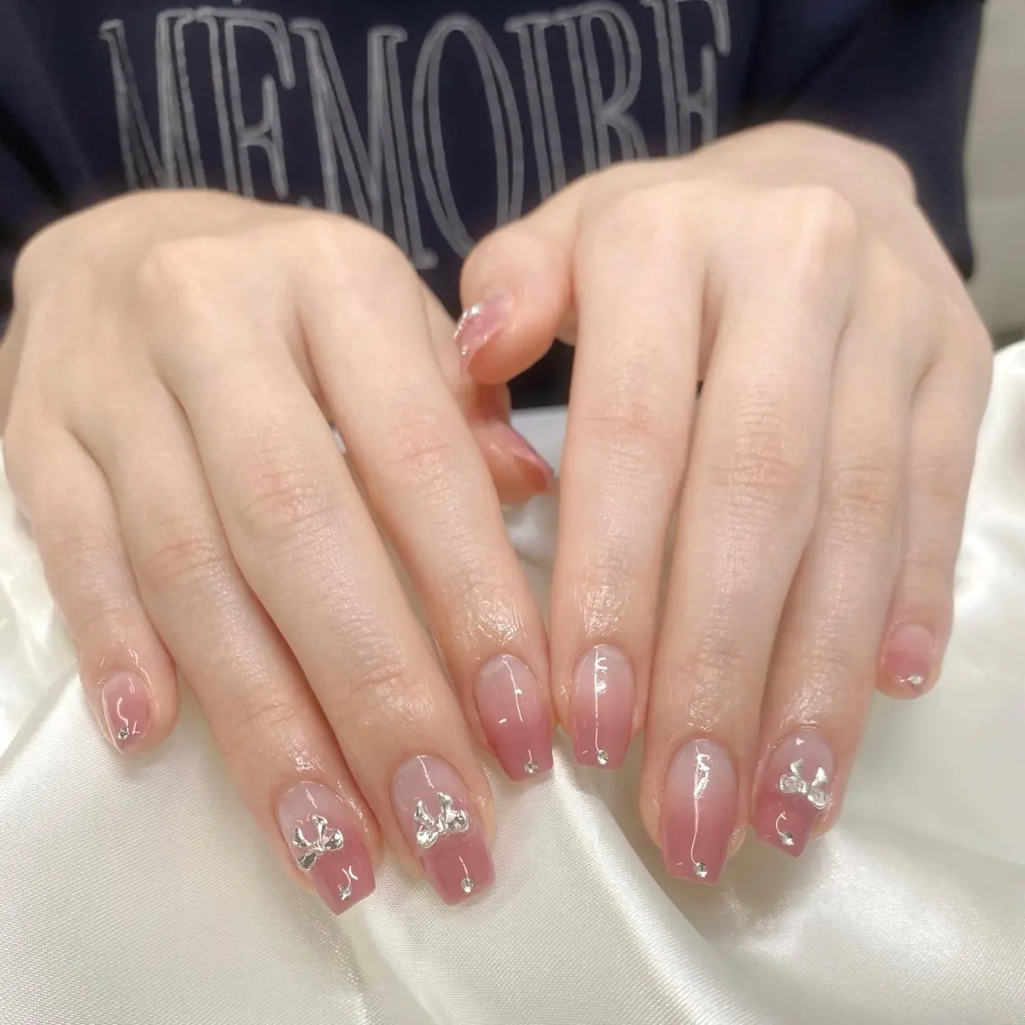 カラーグラデーション🎀【オフあり】ご新規¥6,770/再来¥7,770(別途オフ代)の写真