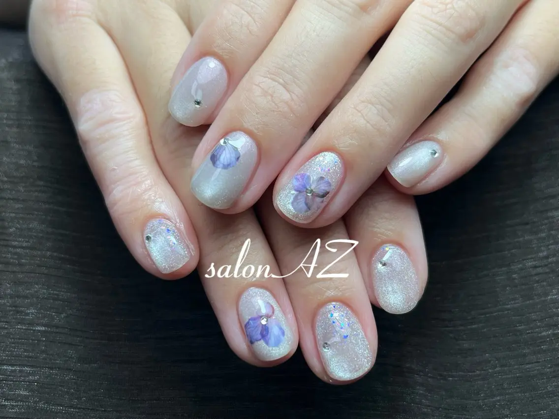 ネイル 長さ出し フットネイル フレンチネイル ジェルネイル マグネットネイル ハンドネイル salon AZのネイルデザイン