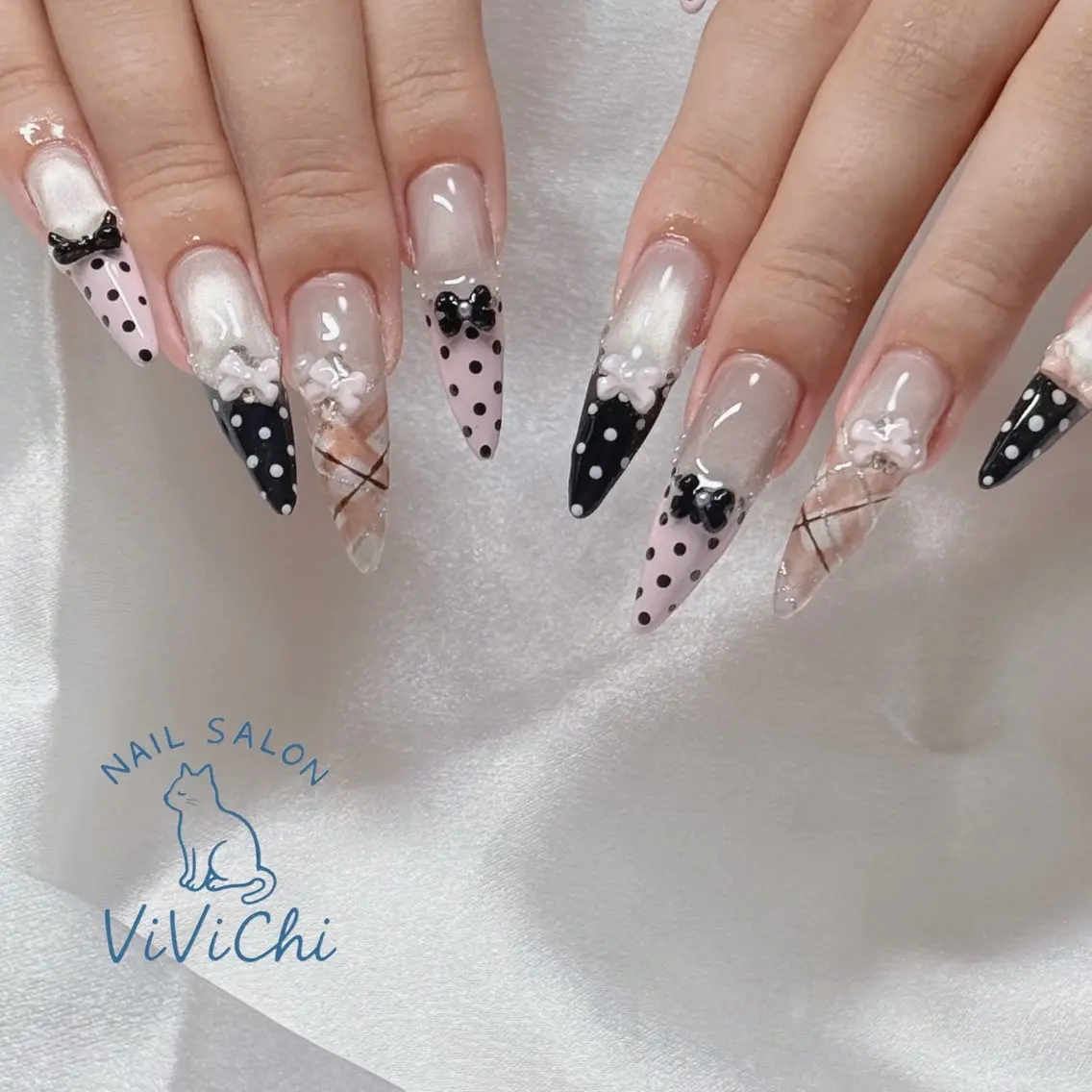 ネイル ハンドネイル ViViChi 梨帆のネイルデザイン