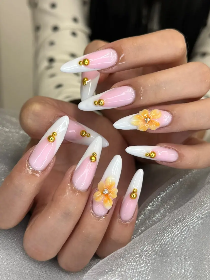 ネイル フットネイル 氷ネイル・うるうるネイル マットネイル ニュアンスネイル リボン ハンドネイル Akina Nailのネイルデザイン