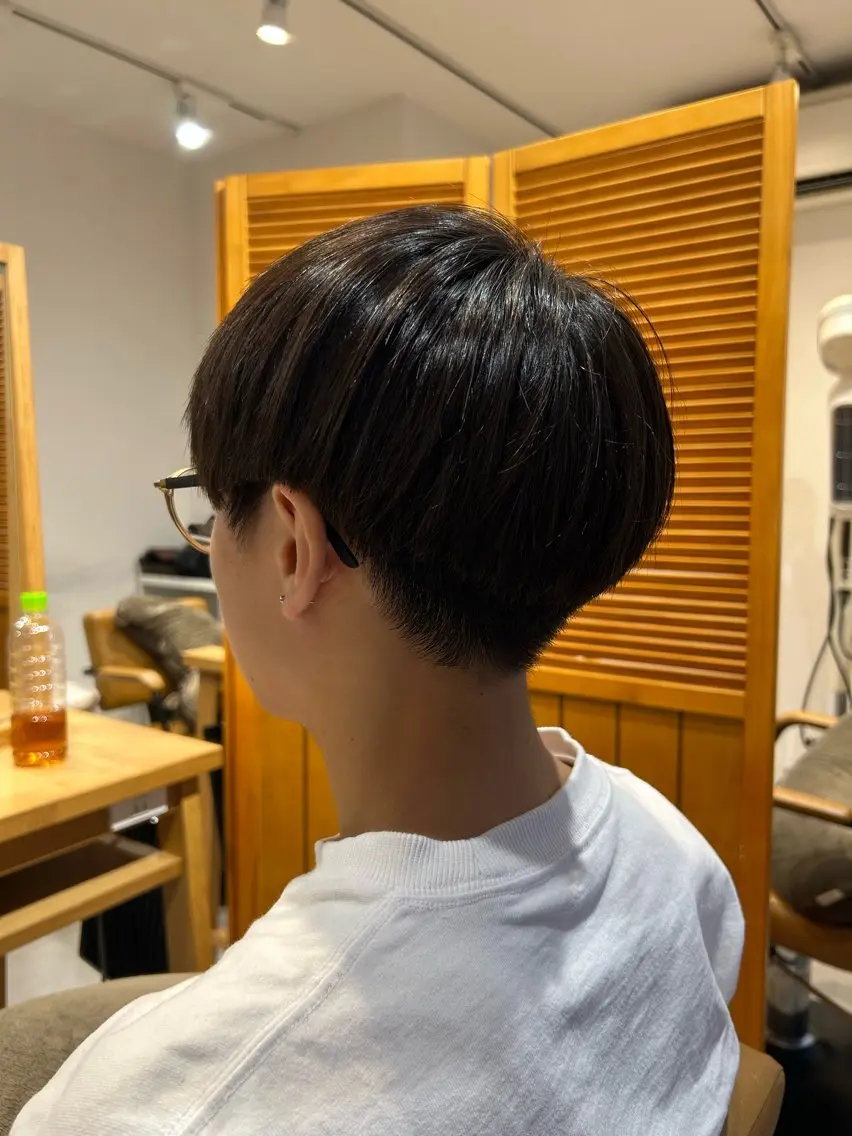 メンズ カット パーマ 高根 莉萌のヘアスタイル