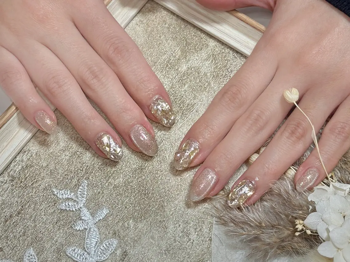 ネイル アートネイル オーロラネイル チークネイル フレンチネイル ガラスフレンチ ハンドネイル 🎀YooLi Nail salonのネイルデザイン