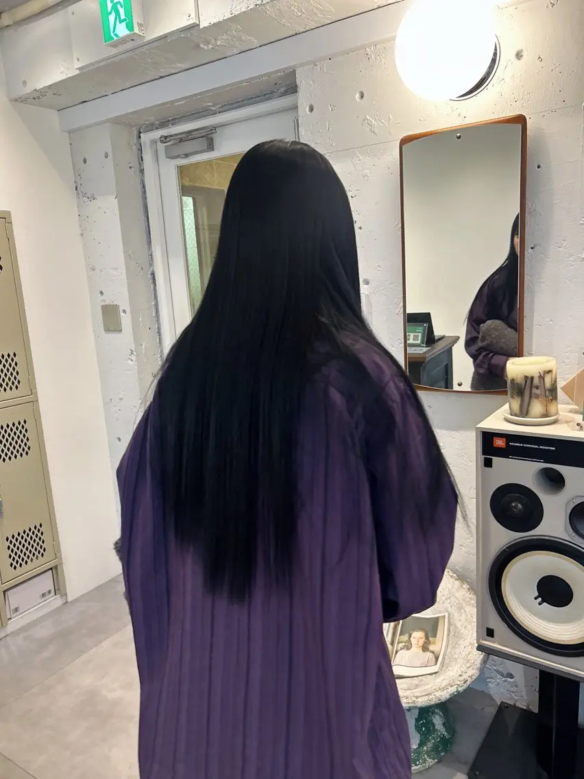 ロング カラー 綺星 ハイトーン/デザインのヘアスタイル