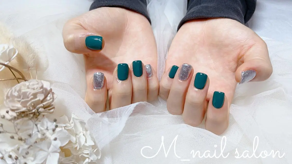 ネイル シンプルネイル M_ nail salonのネイルデザイン