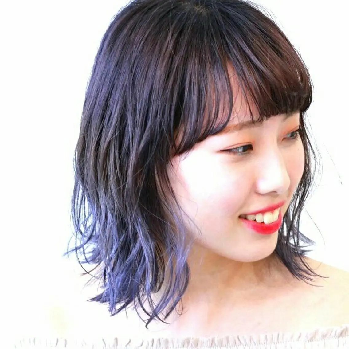 ミディアム アッシュ パープルカラー ボブ 杉若 利彦のヘアスタイル