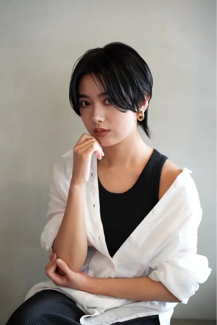 ショート カラー 加賀 千聖 /soigneのヘアスタイル