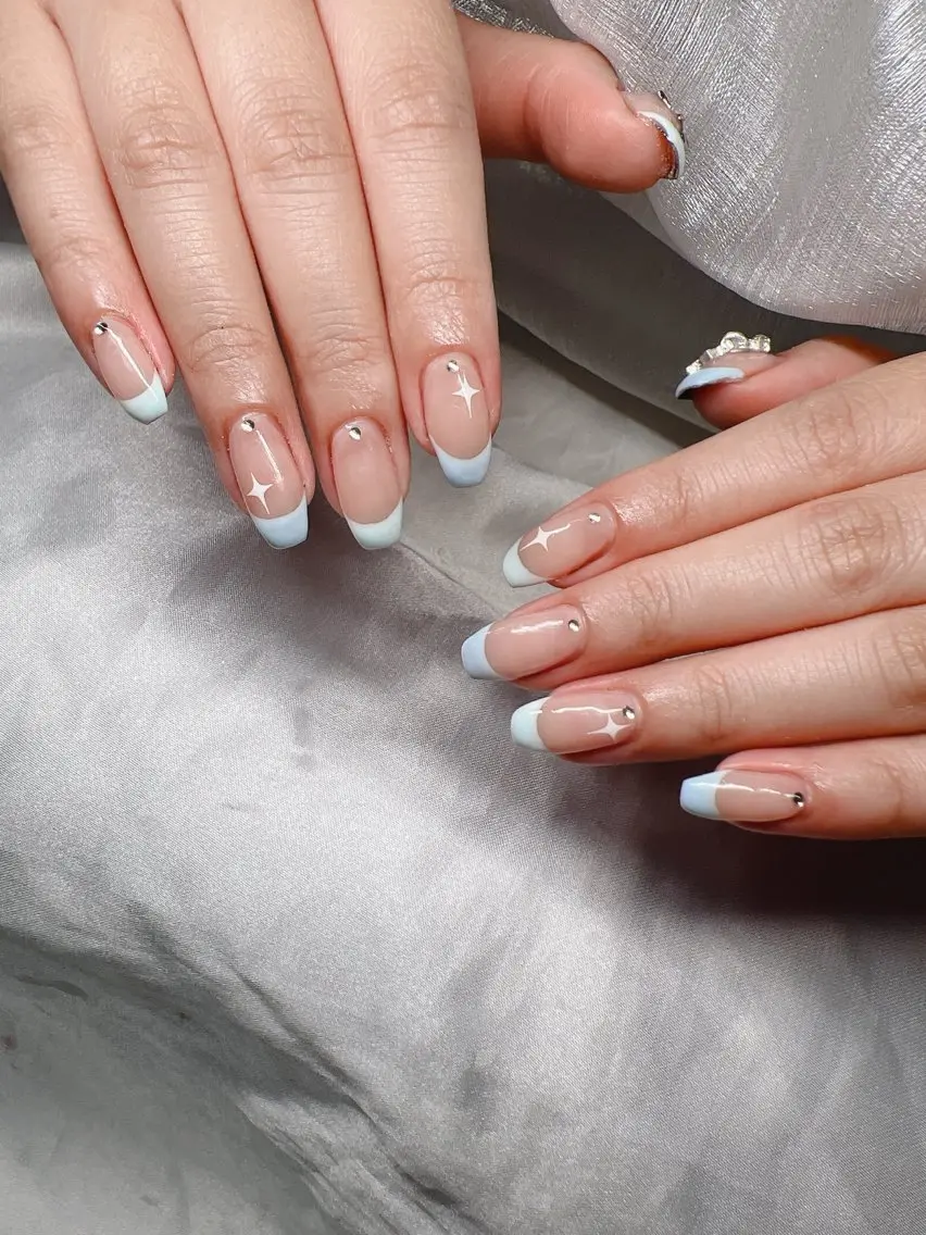 ネイル ハンドネイル Lee Nailsのネイルデザイン