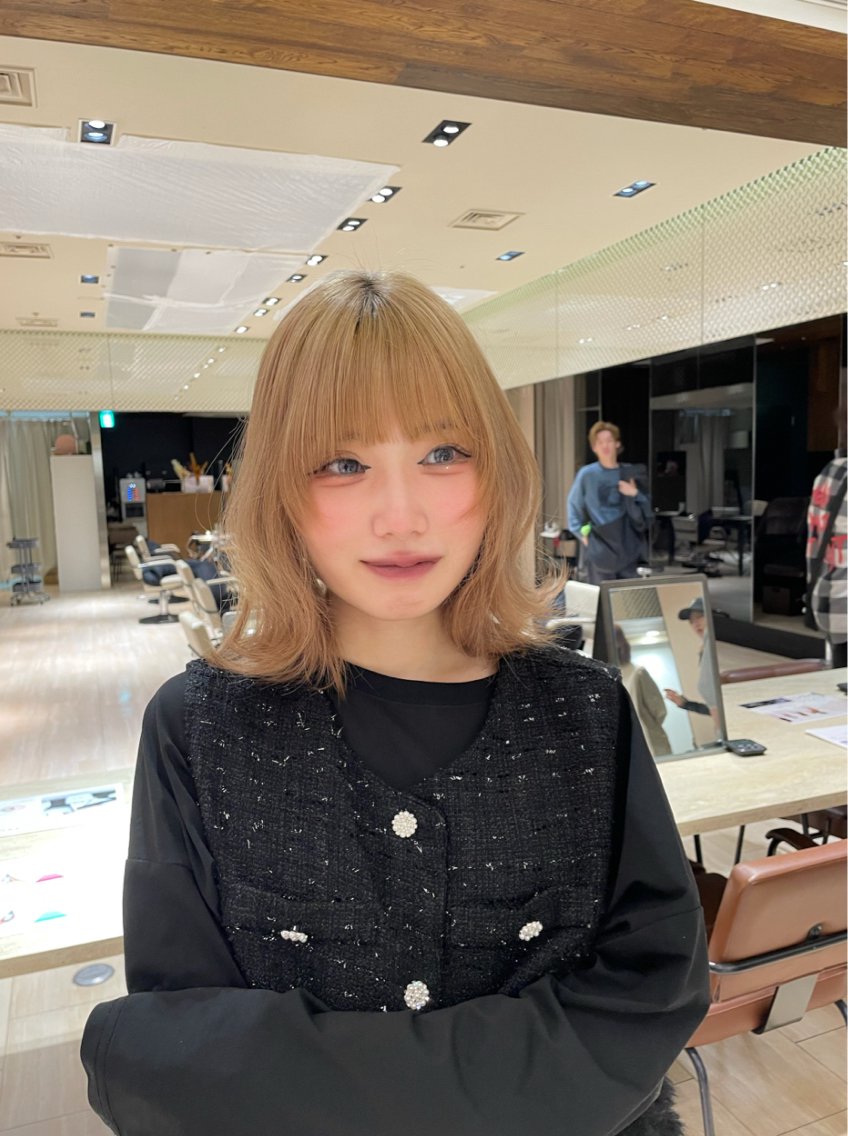 ミディアム 顔まわりレイヤー 顔周りカット レイヤーカット ウルフカット カット トリートメント umi/ウルフカット /トレンドヘア🩵のヘアスタイル