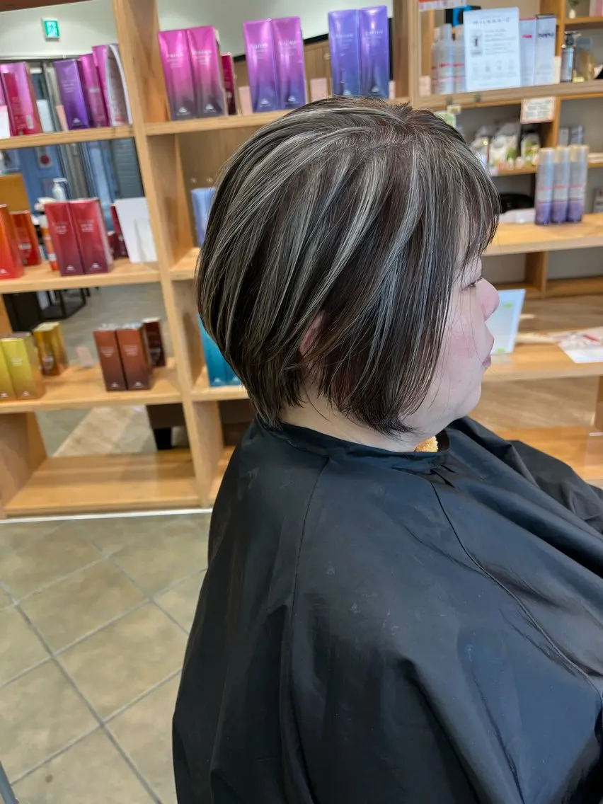 ショート カラー ブリーチ ケアブリーチ ケアカラー 濱川 良栄のヘアスタイル