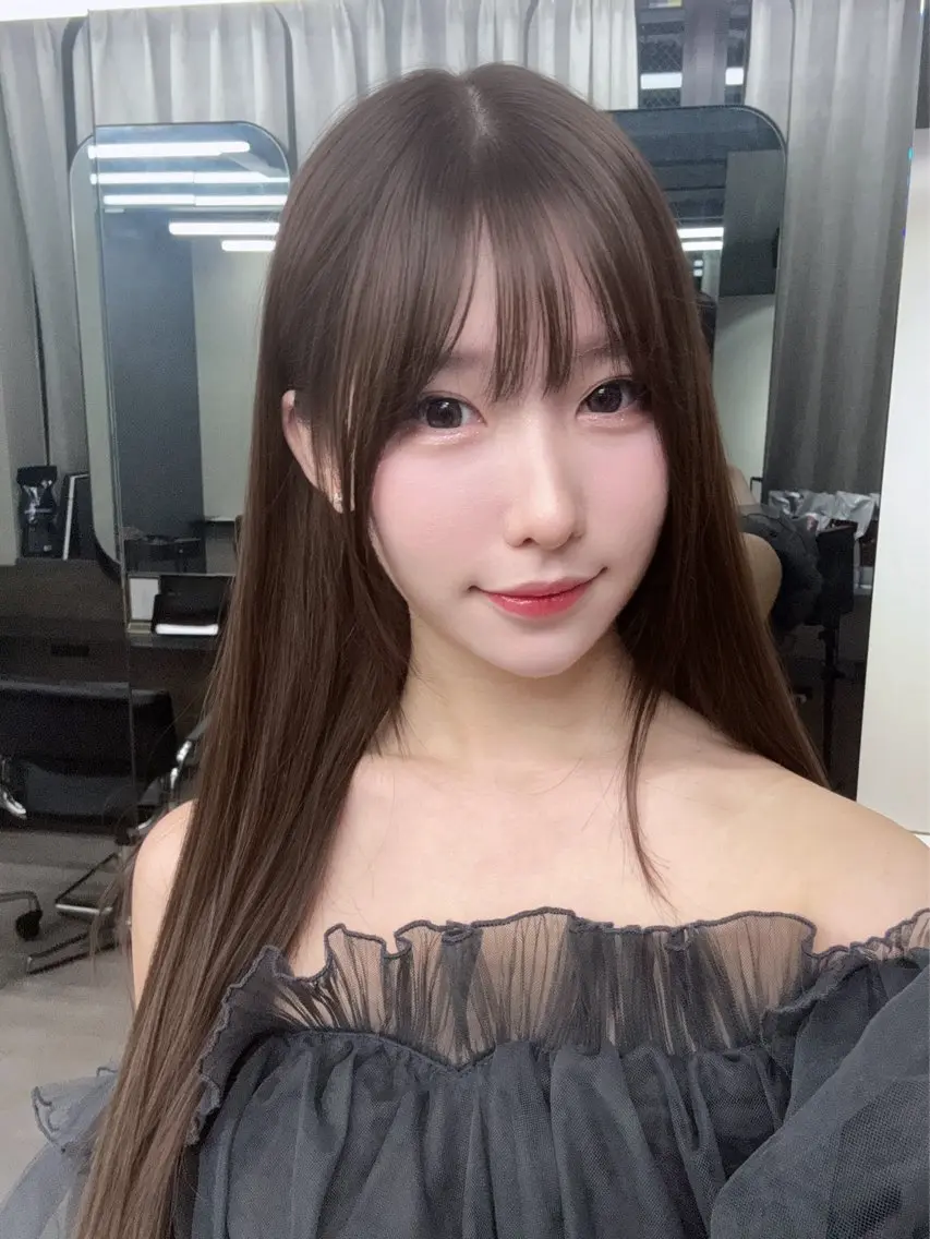 ロング カット ヘアカラー トリートメント 韓国/ワンホンヘア 髪質改善/MaCoのヘアスタイル