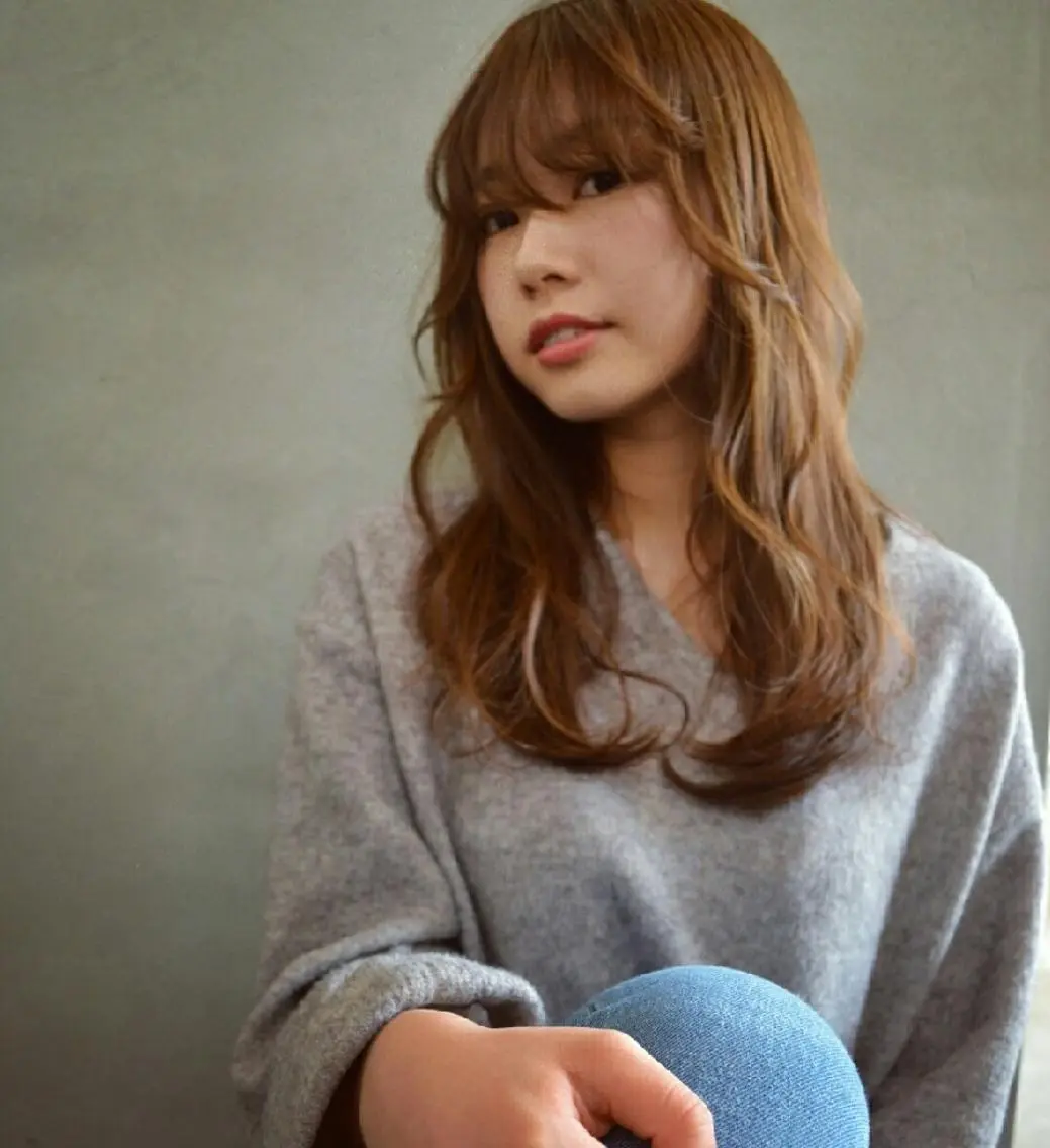 ロング カラー パーマ 青木 みなのヘアスタイル