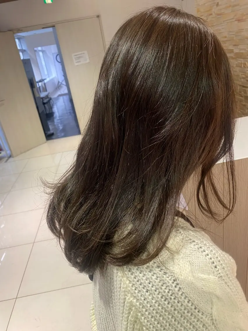 セミロング 木村 詩渚のヘアスタイル