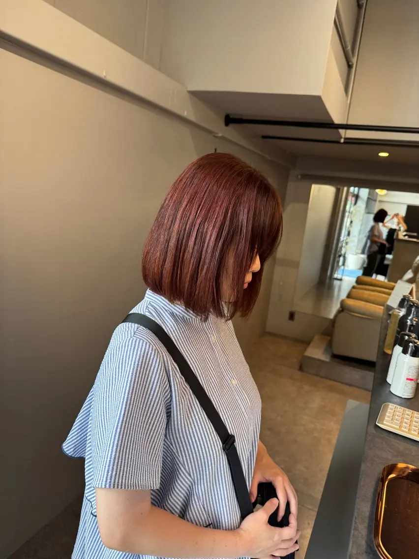 ミディアム カット ヘアカラー レイヤー🫧艶カラー 横堤🧴秋積日向のヘアスタイル
