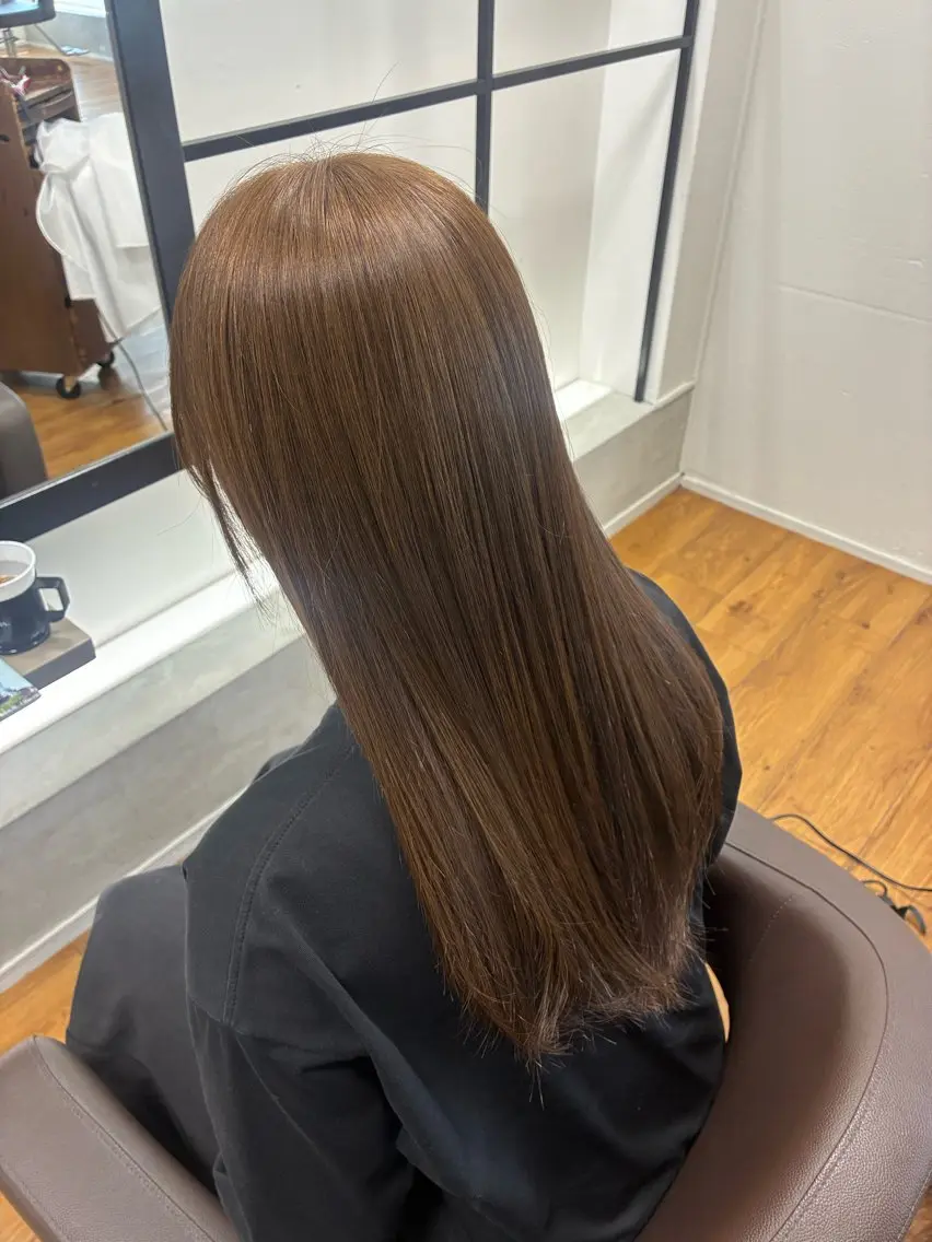 ロング カラー ブラウンカラー ヘアカラー 石川 菜月のマツエク・マツパデザイン