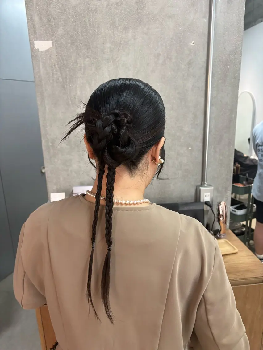 ヘアアレンジ ヘアセット Le'a  谷町🌱 ツボタホノカのヘアスタイル
