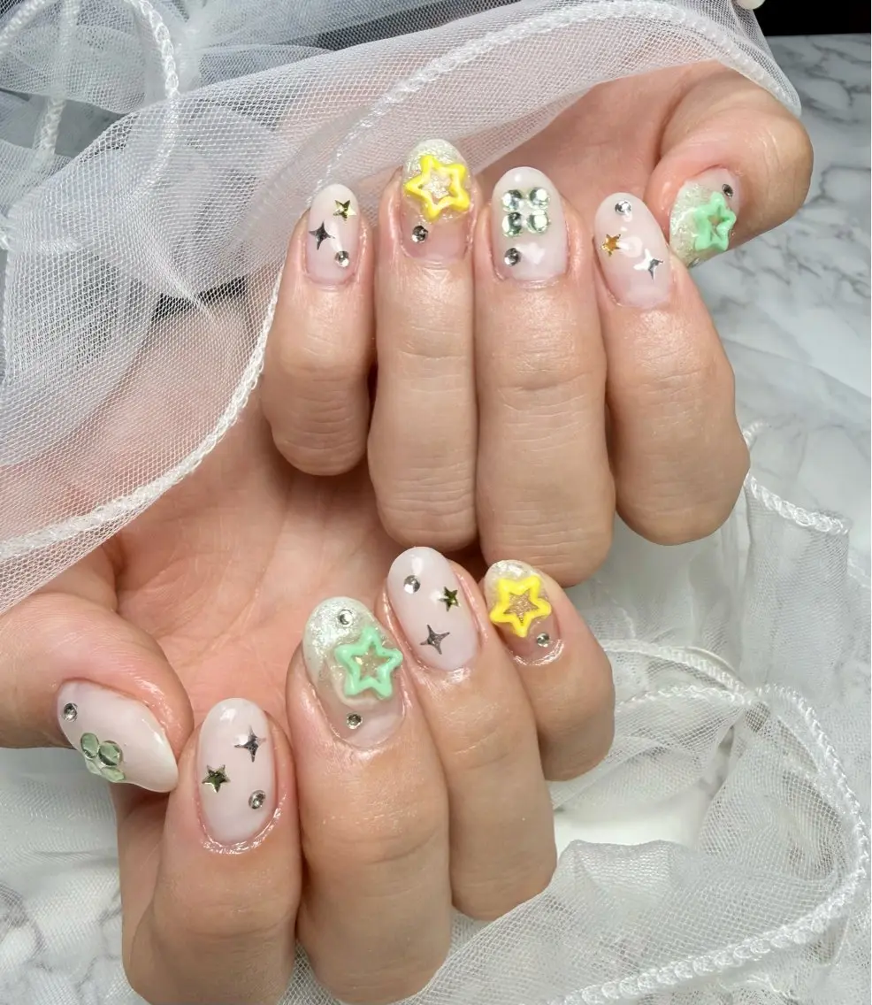 ネイル アートネイル チークネイル フラッシュネイル フラッシュマグ フレンチネイル Mai’s nailのネイルデザイン