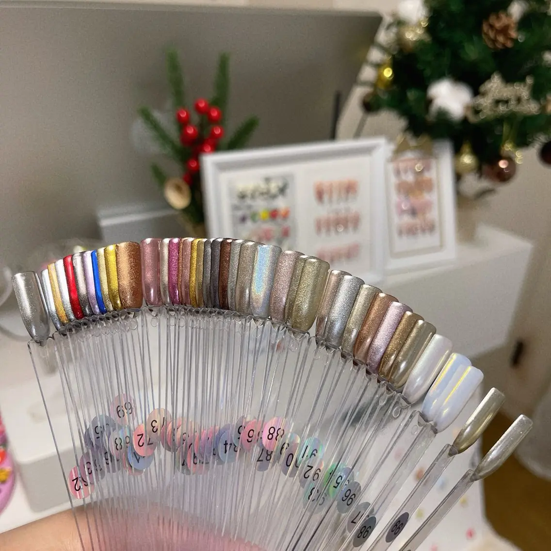 ネイル ミラーネイル ルリン サロン💅のネイルデザイン