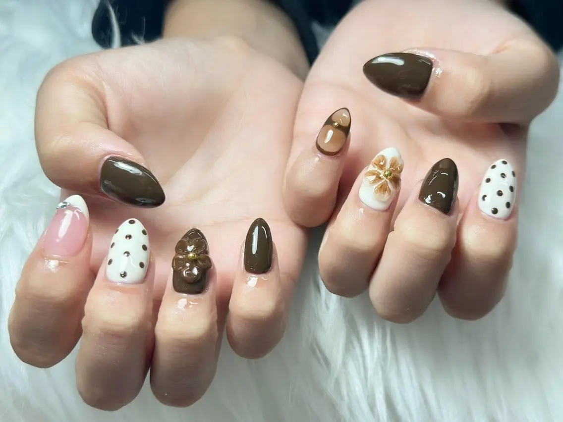 ネイル AURA NAIL🎀💅のネイルデザイン