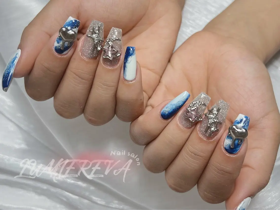 ネイル オーロラネイル 長さ出し ジェルネイル 氷ネイル・うるうるネイル 韓国ネイル ハンドネイル Lumiereva nail salonのネイルデザイン