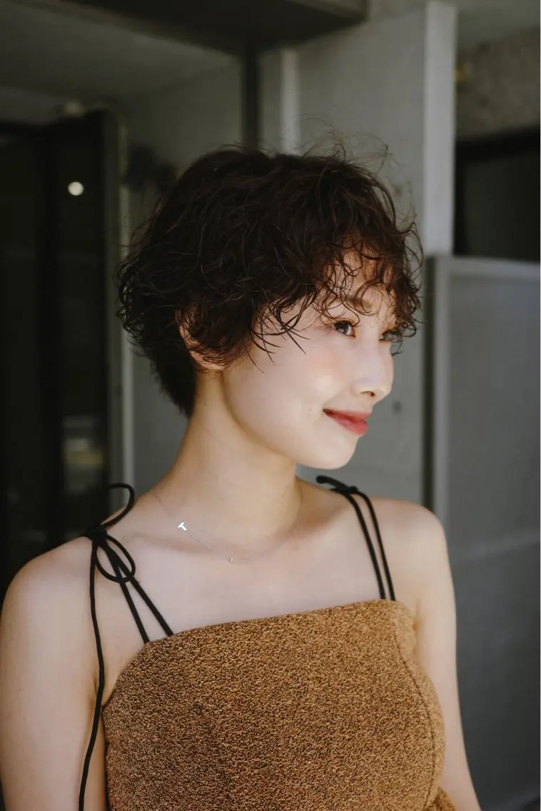 ショート カラー パーマ ヘアカラー NERO 松井 隆人のヘアスタイル
