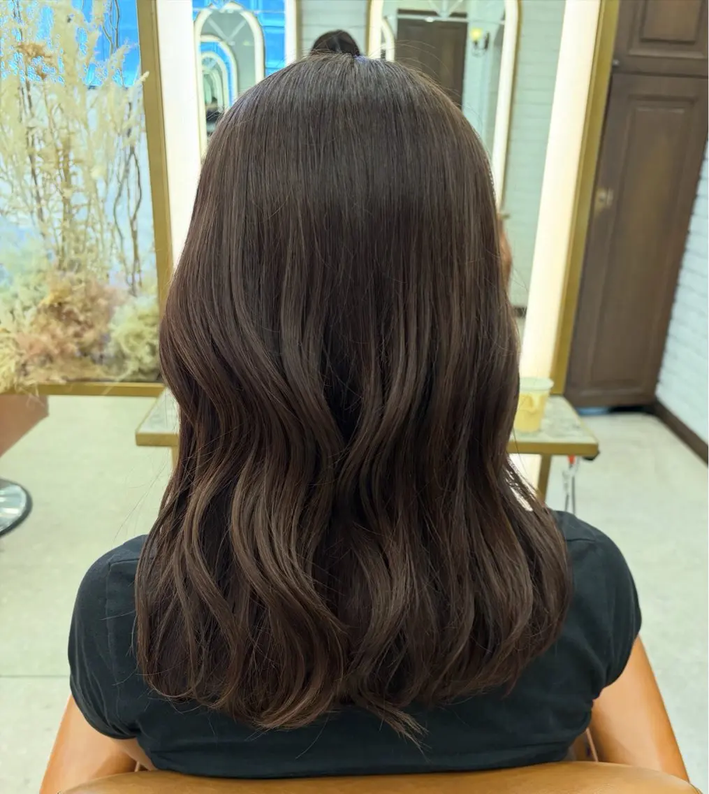 ミディアム カラー ブラウンカラー ナチュラルブラウン ヘアカラー 湯浅 菜月のヘアスタイル
